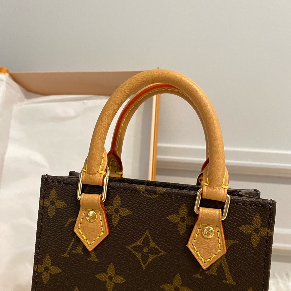 🆕 Authentic Louis Vuitton PETIT SAC PLAT - Picture 5 of 13